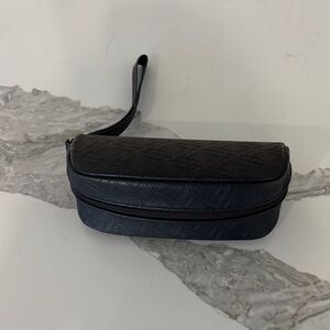 Oakley sunglasses case empty black leather‎ zipper case